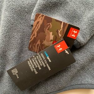 Youth, boys quarter zip pullover / cold gear / UA